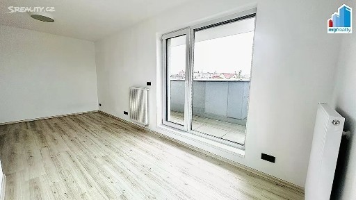 Pronájem bytu 1+kk 40 m² Pilařská, Plzeň - Doubravka