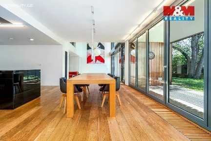 Prodej rodinného domu 334 m², pozemek 1331 m² V Nové Vsi, Praha - Jinonice