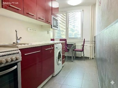 Pronájem bytu 3+1 69 m² sídliště Vajgar, Jindřichův Hradec - Jindřichův Hradec III