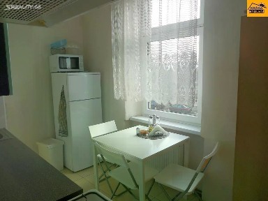 Pronájem bytu 3+1 63 m² Jeremenkova, Olomouc
