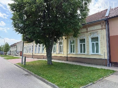 Pronájem restaurace 580 m²