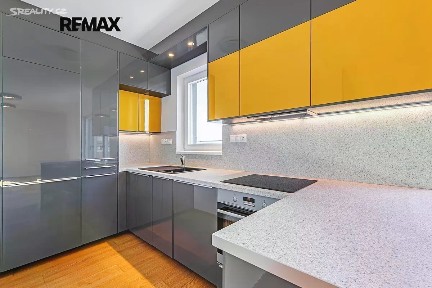 Prodej bytu 4+kk 99 m² Za Pískovnou, Praha - Dolní Chabry