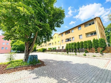Prodej bytu 3+kk 65 m² Kaštanová, Milovice - Mladá