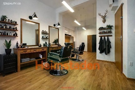 Pronájem obchodního prostoru 53 m²