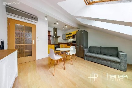 Pronájem bytu 3+kk 66 m² Uhelná, Olomouc