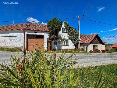 Prodej rodinného domu 100 m², pozemek 1264 m²
