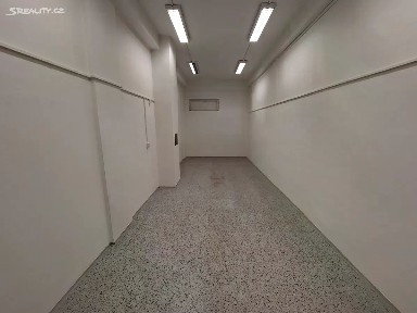 Pronájem skladového prostoru 24 m²