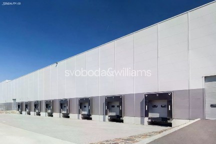 Pronájem skladového prostoru 8150 m²