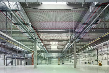 Pronájem skladového prostoru 31717 m²