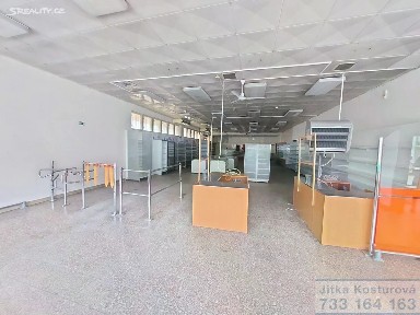 Krnov, Bruntál, Pod Bezručovým vrchem, Revoluční, 74