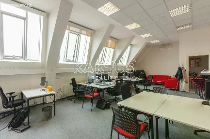 Pronájem kanceláře 66 m²