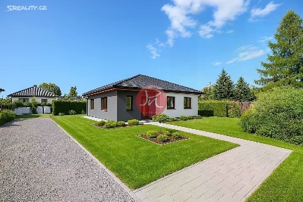 Modrá, Petřvald