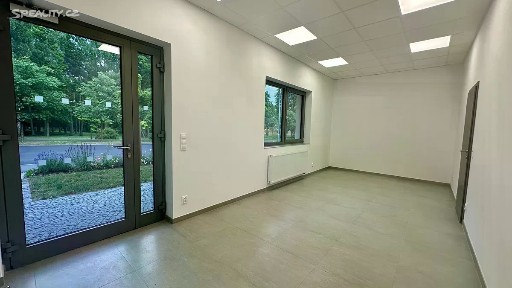 Františkovy Lázně, Cheb, Nádražní, 7