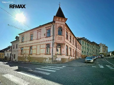 Prodej činžovního domu 835 m²