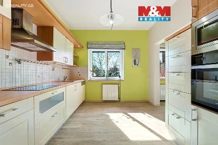 Prodej rodinného domu 130 m², pozemek 816 m²