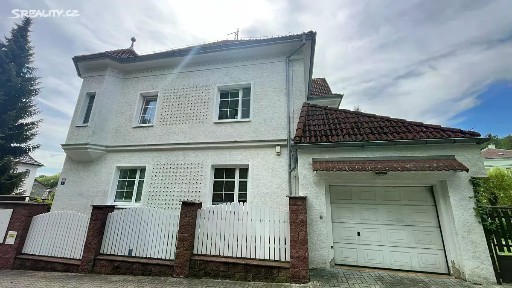 Vančurova, Dubí