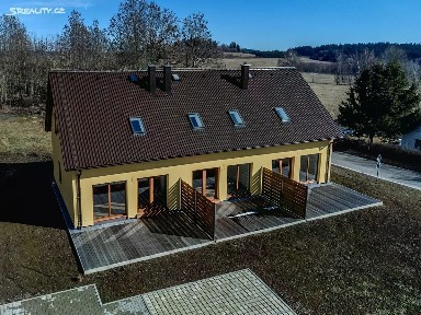 Prodej bytu 3+kk 83 m² Černá v Pošumaví - Bližná