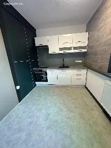 Prodej bytu 3+1 67 m² Sídliště, Velešín