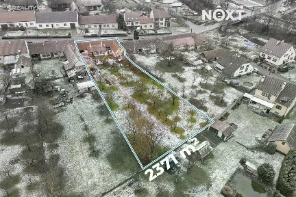 Prodej rodinného domu 184 m², pozemek 2371 m²
