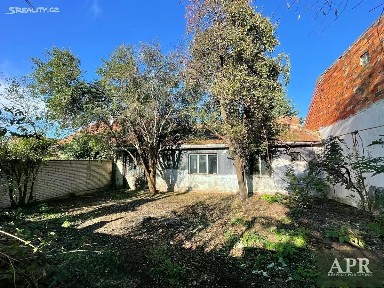 Prodej rodinného domu 271 m², pozemek 271 m²