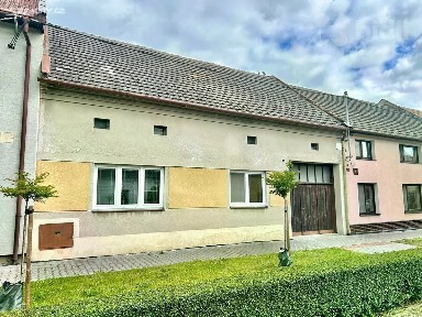 Prodej rodinného domu 105 m², pozemek 294 m²