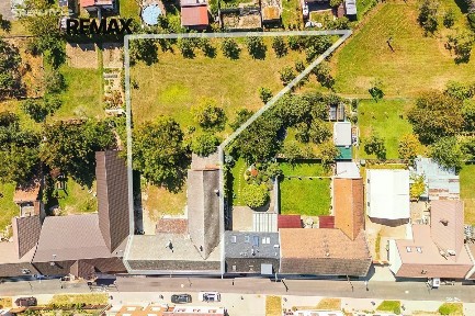 Prodej rodinného domu 278 m², pozemek 530 m²