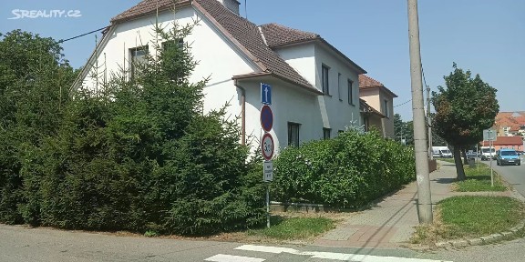 Uherský Brod, Uherské Hradiště, 26. dubna