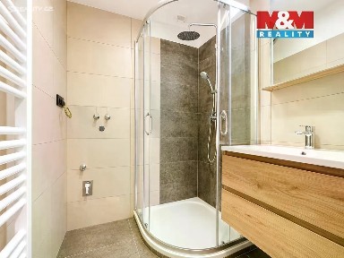 Pronájem bytu 3+1 62 m² Jakubská, Jindřichův Hradec - Jindřichův Hradec IV