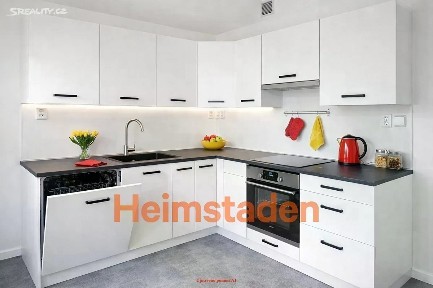 Pronájem bytu 3+kk 66 m² Sokolská třída, Ostrava - Moravská Ostrava