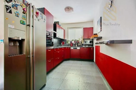 Zlonín, Praha-východ, Modřínová, 1