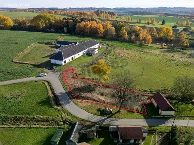 Pravonín, Benešov