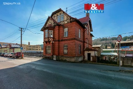 Prodej rodinného domu 710 m², pozemek 616 m² B. Smetany, Kraslice