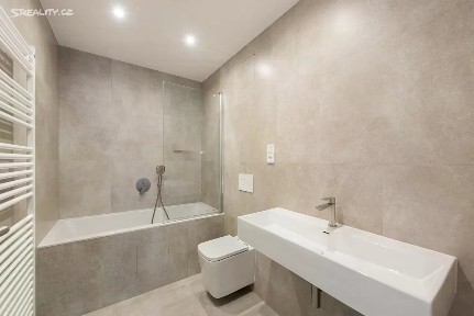 Prodej bytu 4+kk 124 m² U Engerthu, Kladno