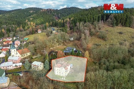 Prodej rodinného domu 600 m², pozemek 2481 m²