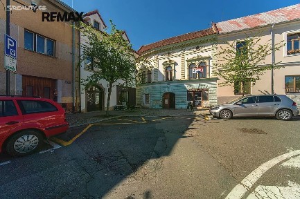 Prodej bytu 5+1 161 m² nám. Arnošta z Pardubic, Český Brod
