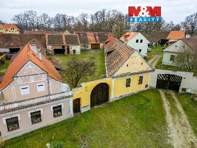 Prodej rodinného domu 180 m², pozemek 1953 m² Dívčice - Zbudov