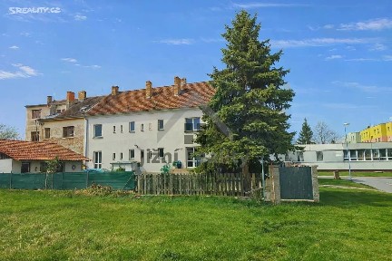 České Velenice, Jindřichův Hradec, Komenského