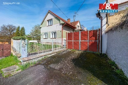 Prodej rodinného domu 80 m², pozemek 764 m²