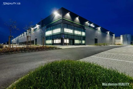 Pronájem výrobní haly, prostoru 10200 m² K Pérovně, Praha - Hostivař