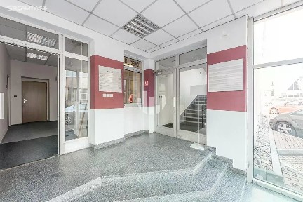 Pronájem kanceláře 117 m² Prvního pluku, Praha - Karlín