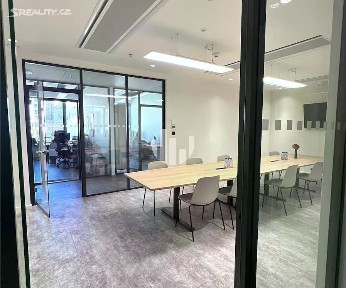 Pronájem kanceláře 756 m² Dělnická, Praha - Holešovice