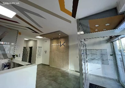 Pronájem kanceláře 270 m² Na Žertvách, Praha - Libeň