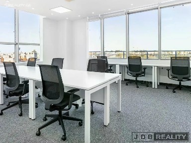 Pronájem kanceláře 25 m² Jankovcova, Praha - Holešovice