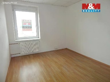 Pronájem kanceláře 16 m² třída 3. května, Zlín - Malenovice