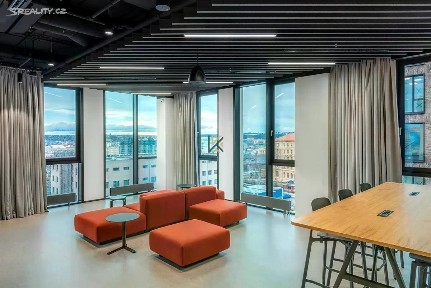 Pronájem kanceláře 457 m² Italská, Praha - Vinohrady