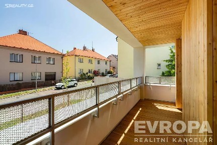 Prodej bytu 4+kk 86 m² Pardubice