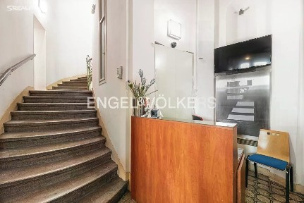 Pronájem kanceláře 169 m² Spálená, Praha - Nové Město