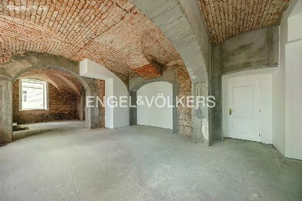 Pronájem obchodního prostoru 269 m²