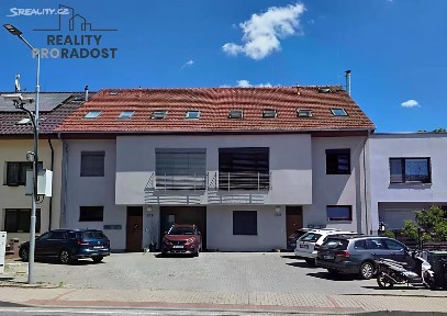 Prodej bytu 4+kk 113 m² Jinačovice