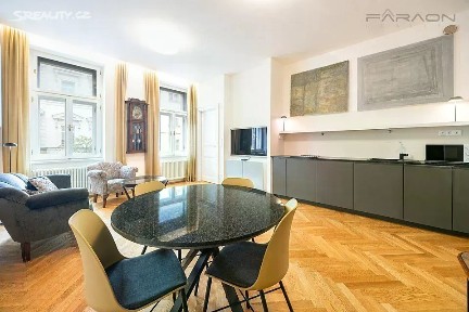 Prodej bytu 2+kk 62 m² Italská, Praha - Vinohrady